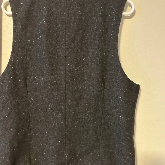 Joseph Abboud Modern Fit Tweed Vest (Lot of 2) - Picture 7 of 7